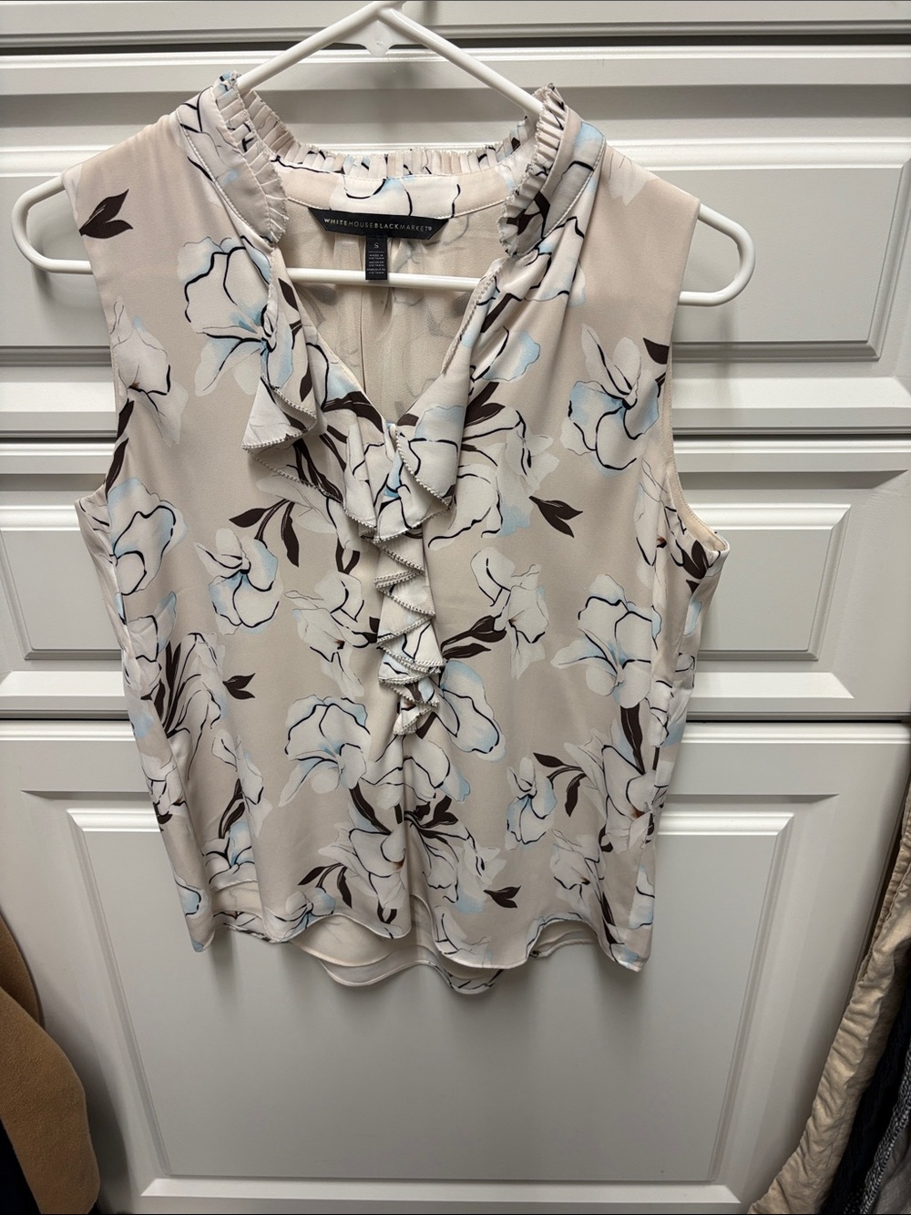 White House Black Market Beige Floral Ruffle Sleeveless Blouse